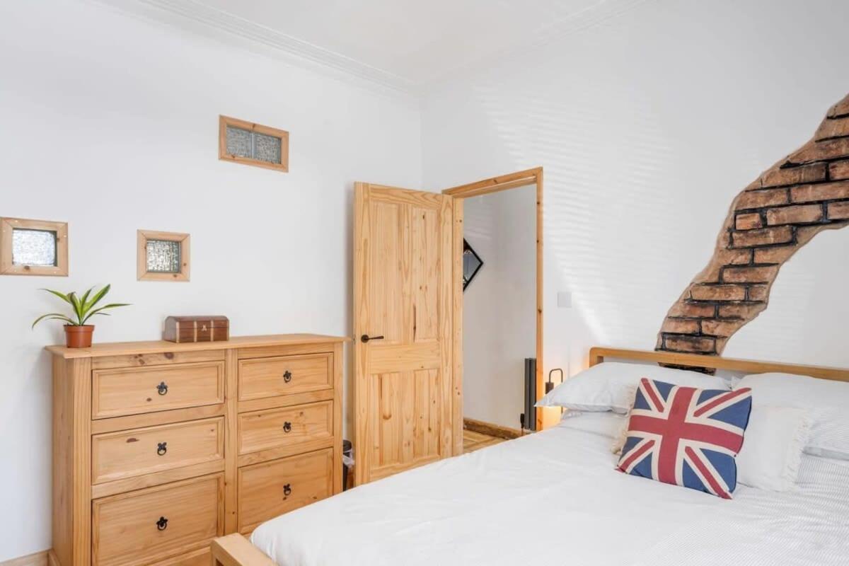 Stylish House W Free Parking Nr Exeter Centre 빌라 외부 사진